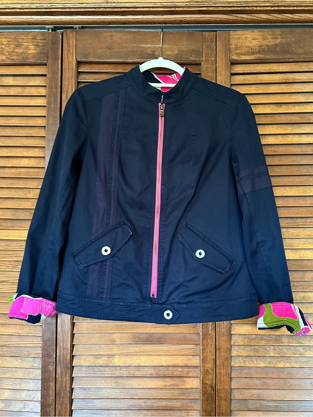 Trina Turk Designer Navy Moto Jacket with Pink Zip & Multicolor Cuff size 0